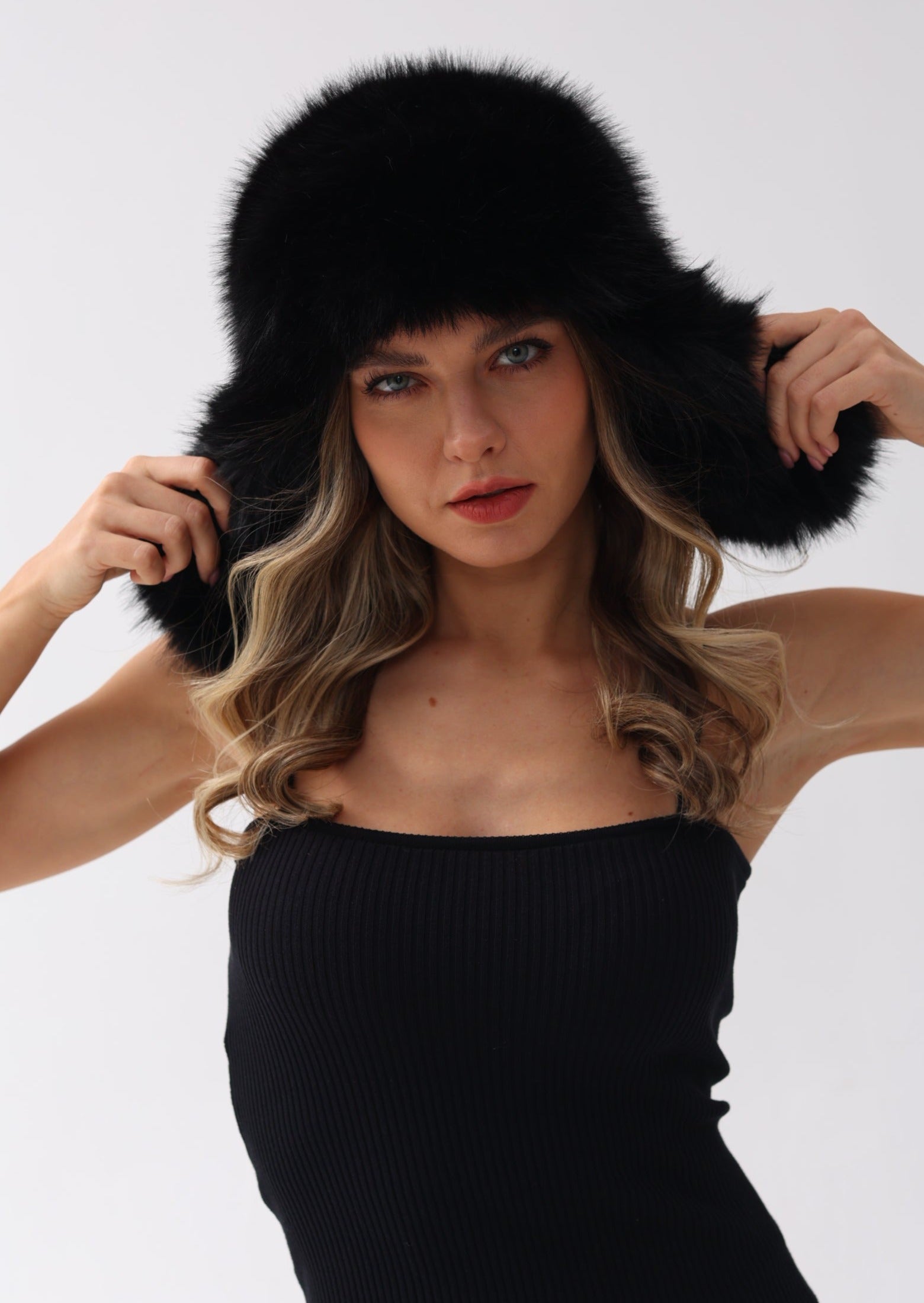 Faux Fur Thick Warm Headband Winter Fluffy Trapper Hat with Ear Flaps