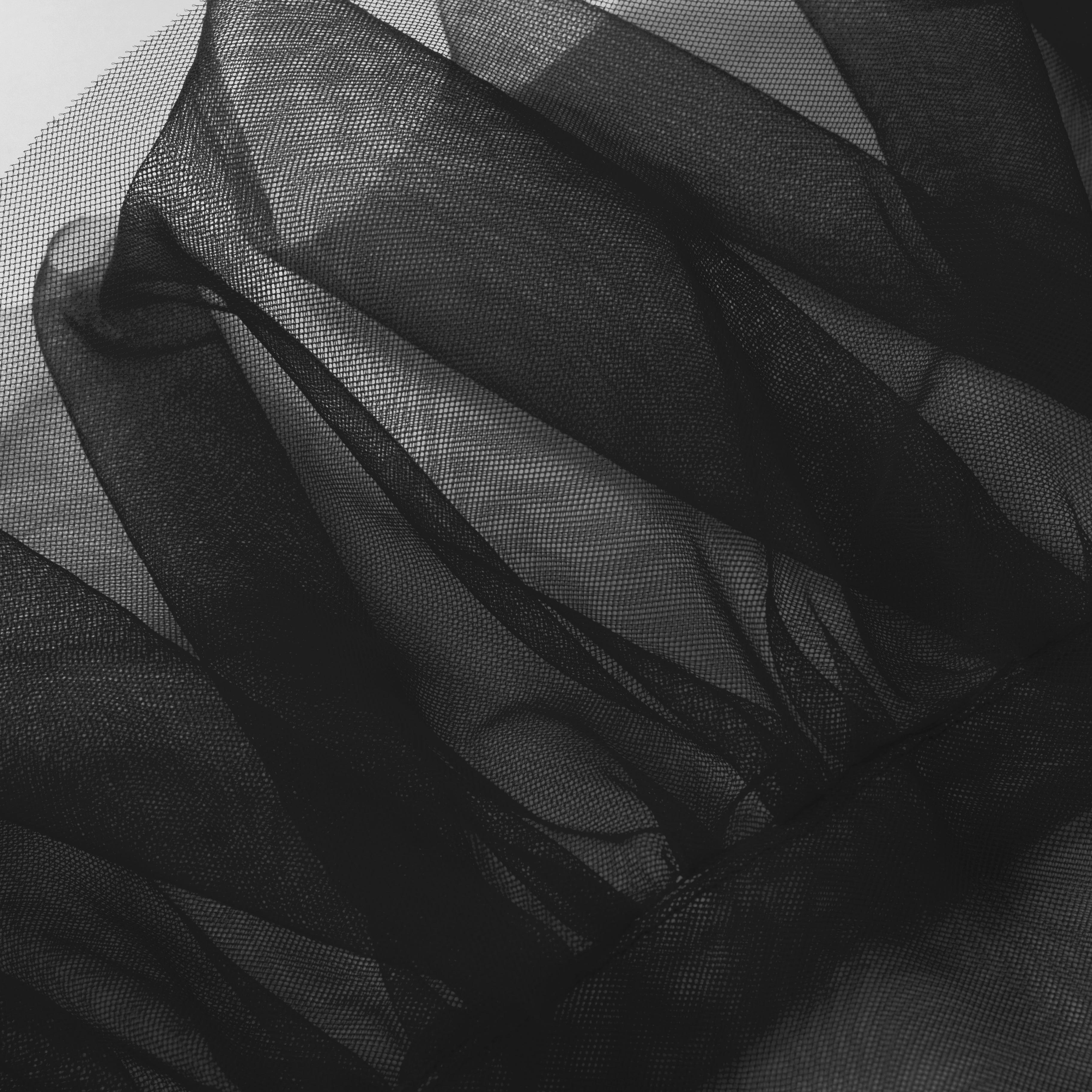 Black/White Pleated Tulle Sleeves - Uniqvibe