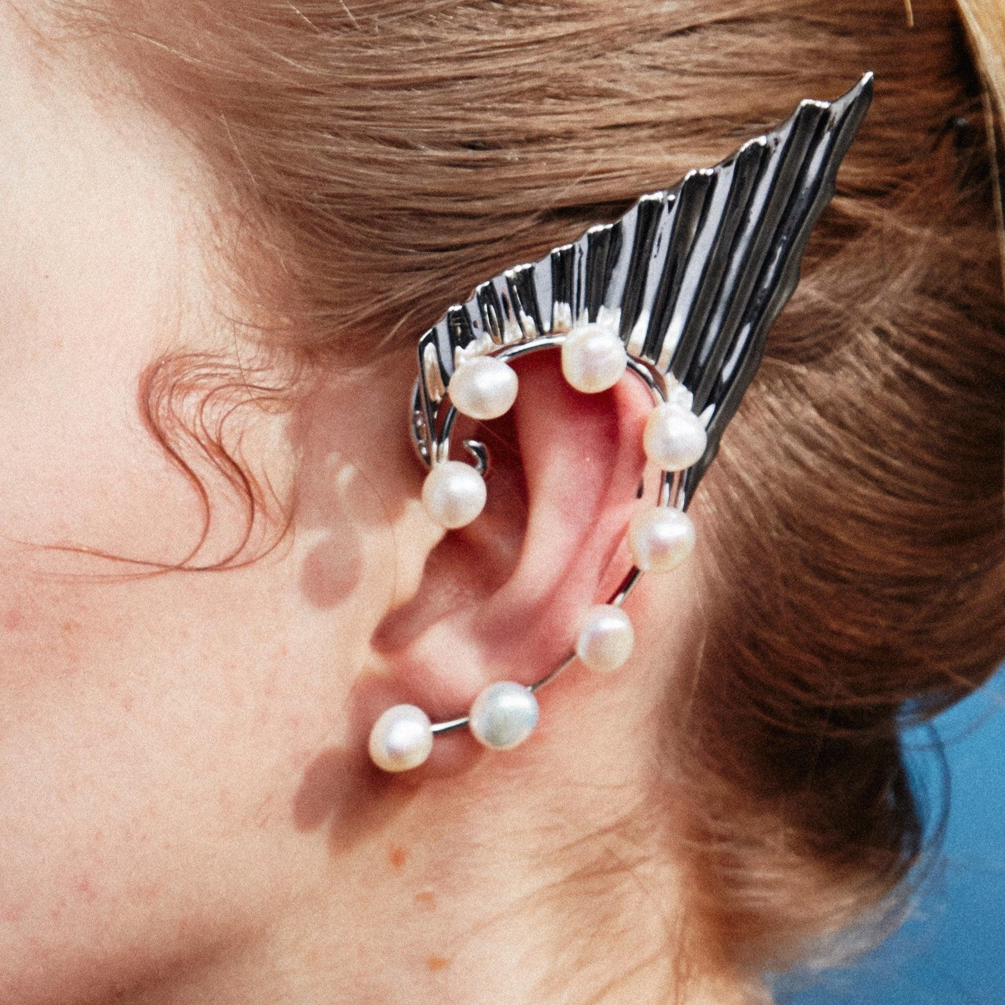 Fish Fin Baroque Pearl Earring - Uniqvibe