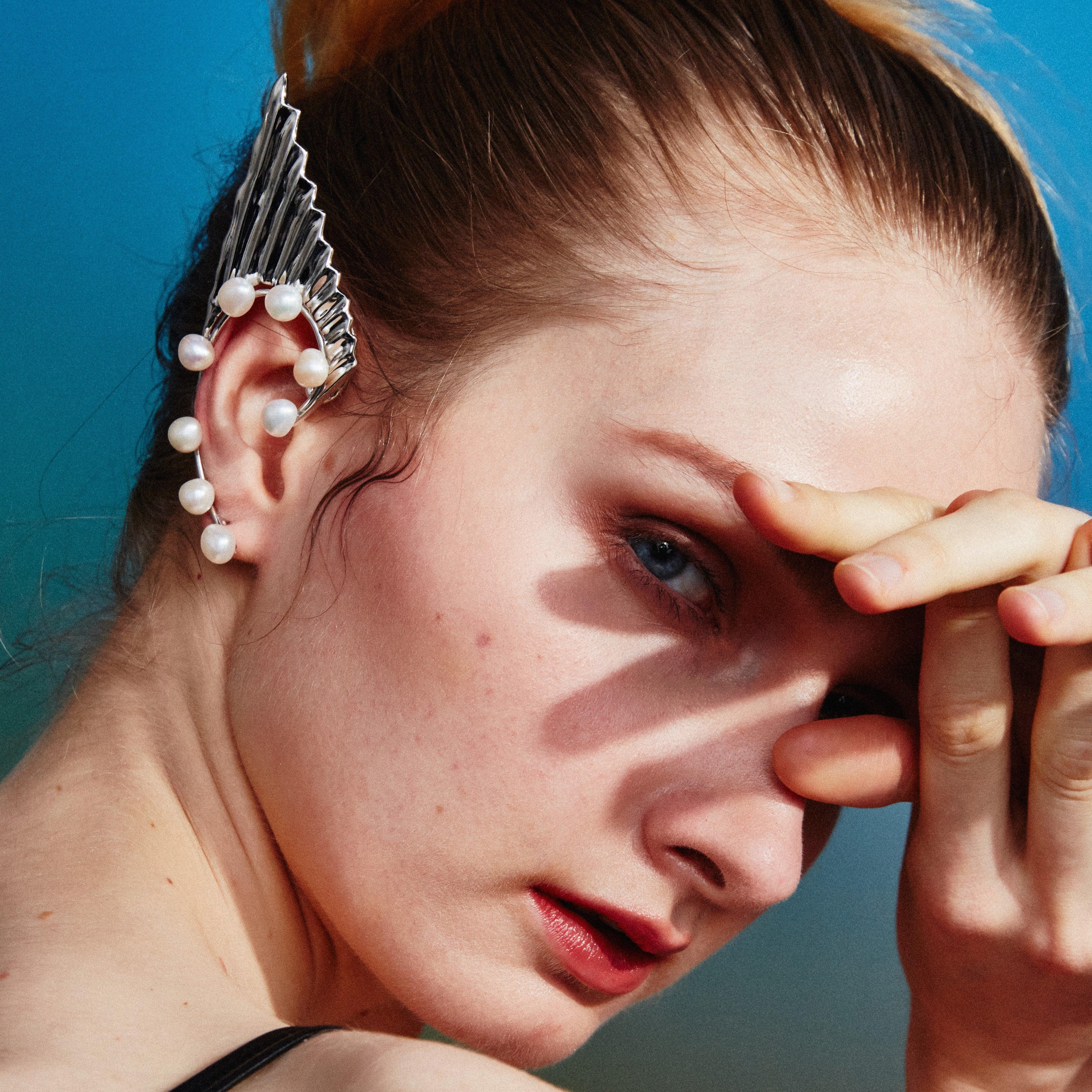 Fish Fin Baroque Pearl Earring - Uniqvibe