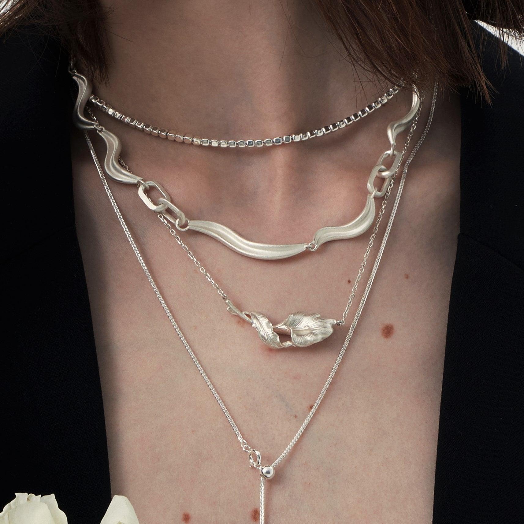 Frosted Sterling Silver Calla Lily Necklace - Uniqvibe