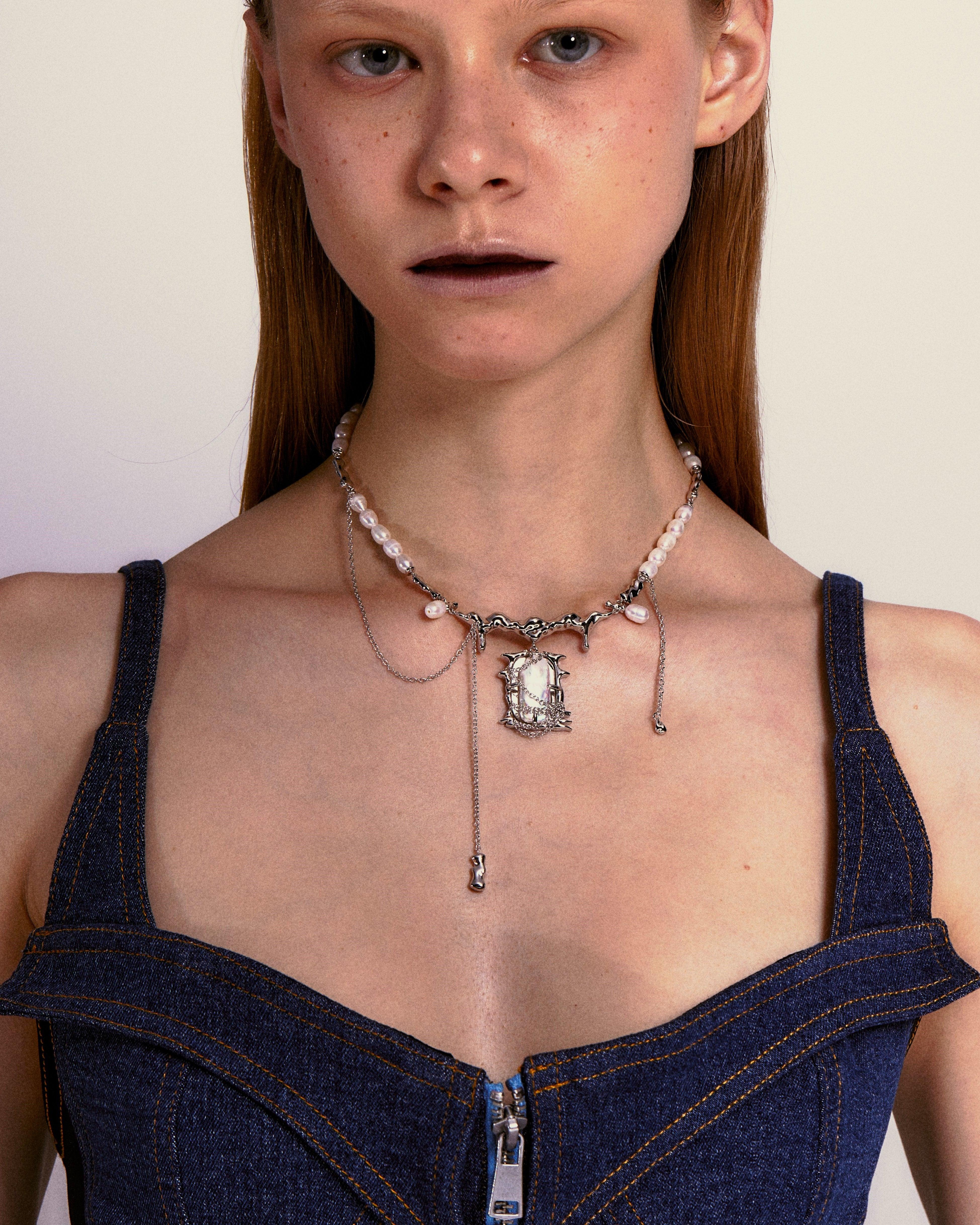 Natural Baroque Pearl Liquid Metal Necklace - Uniqvibe