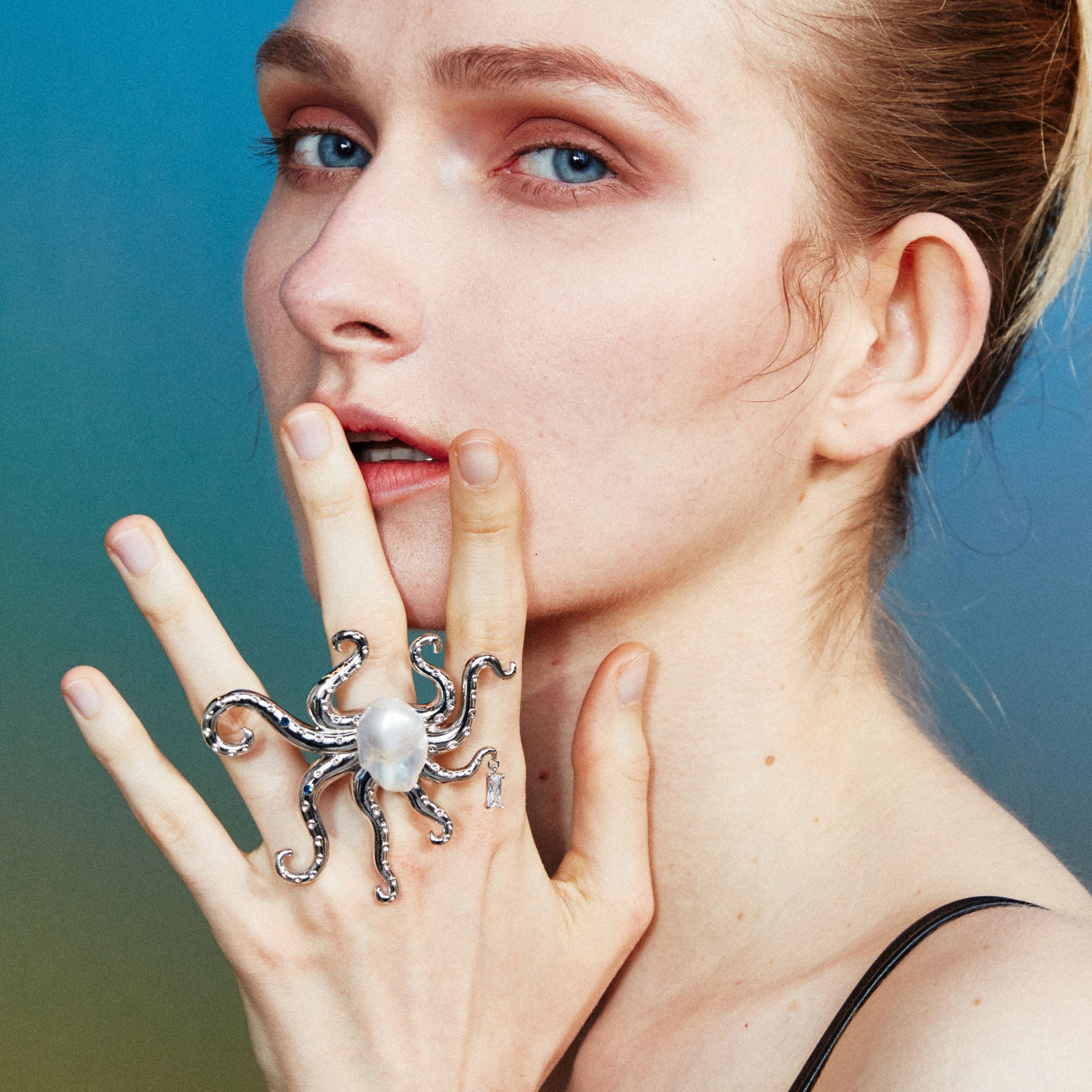 Octopus Baroque Pearl Ring - Uniqvibe