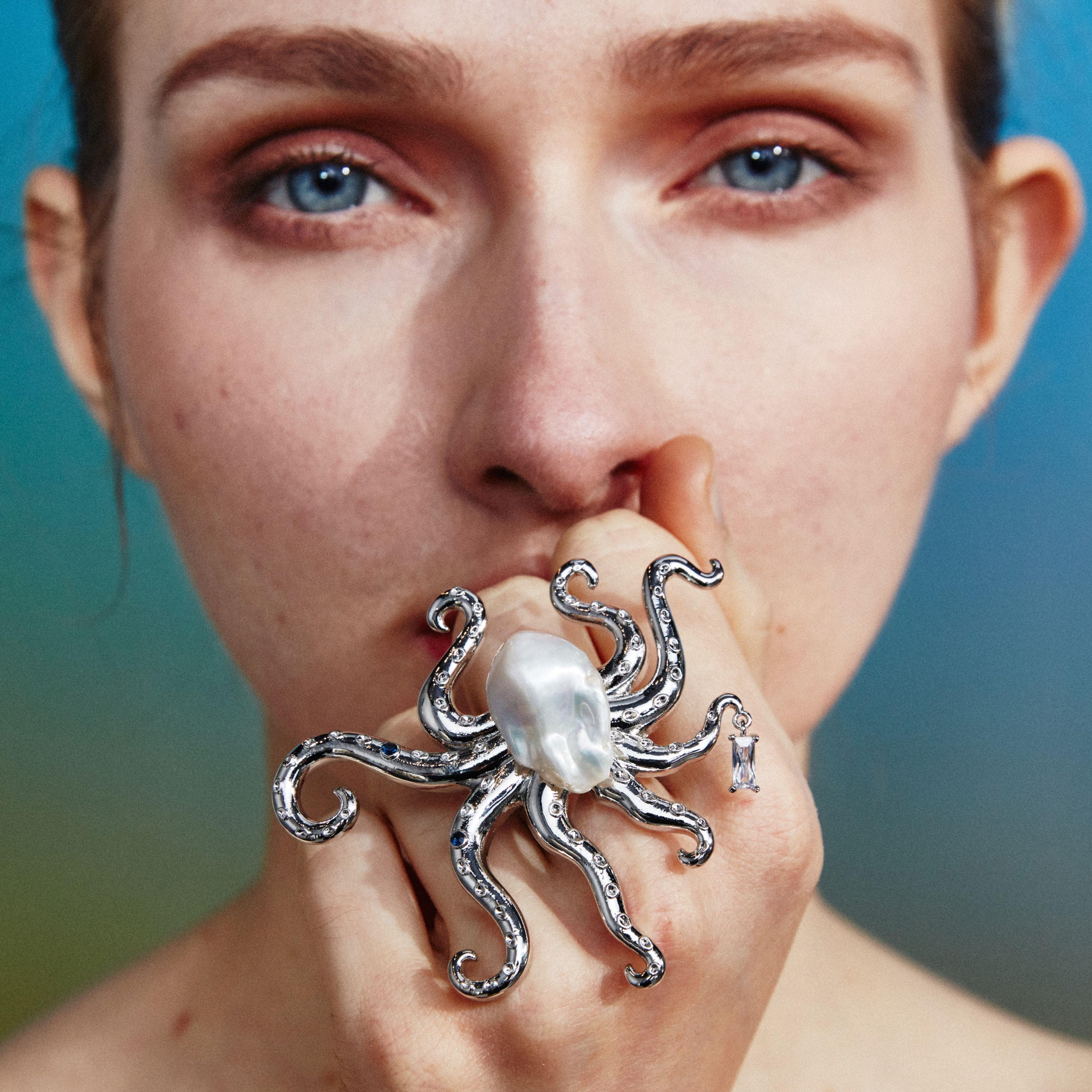Octopus Baroque Pearl Ring - Uniqvibe