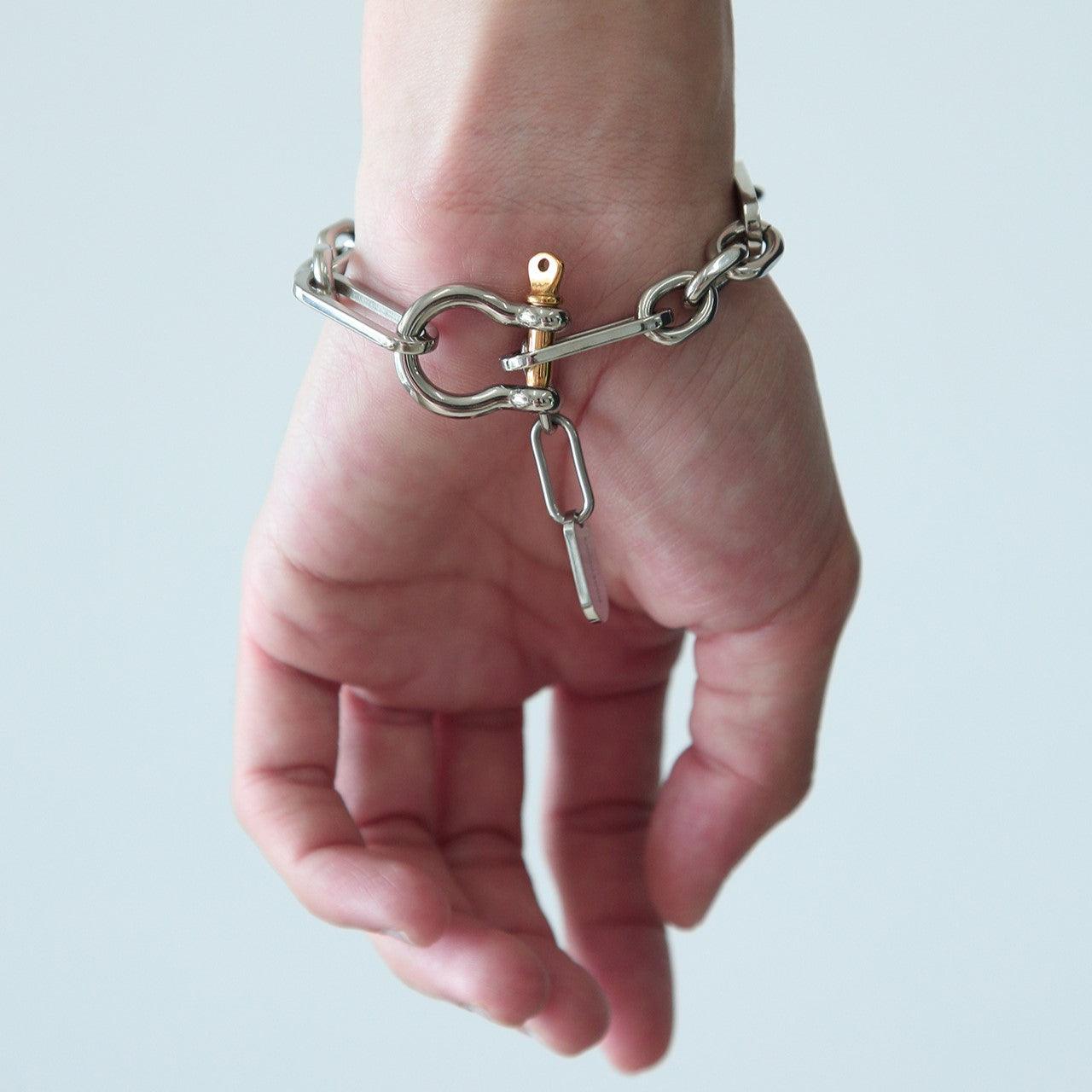 Horseshoe Buckle Bracelet - Uniqvibe