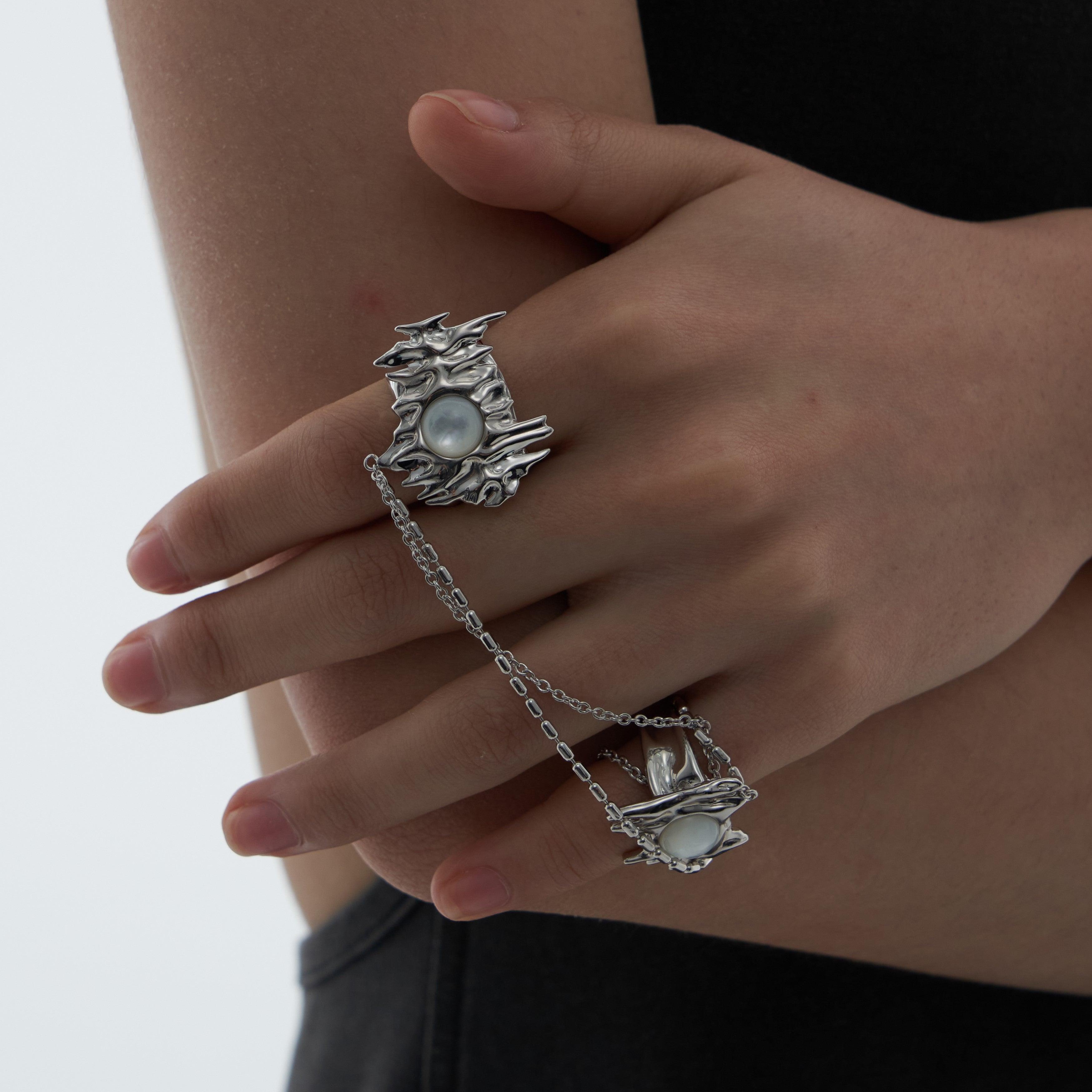 Natural Shell Liquid Metal Chain Rings - Uniqvibe