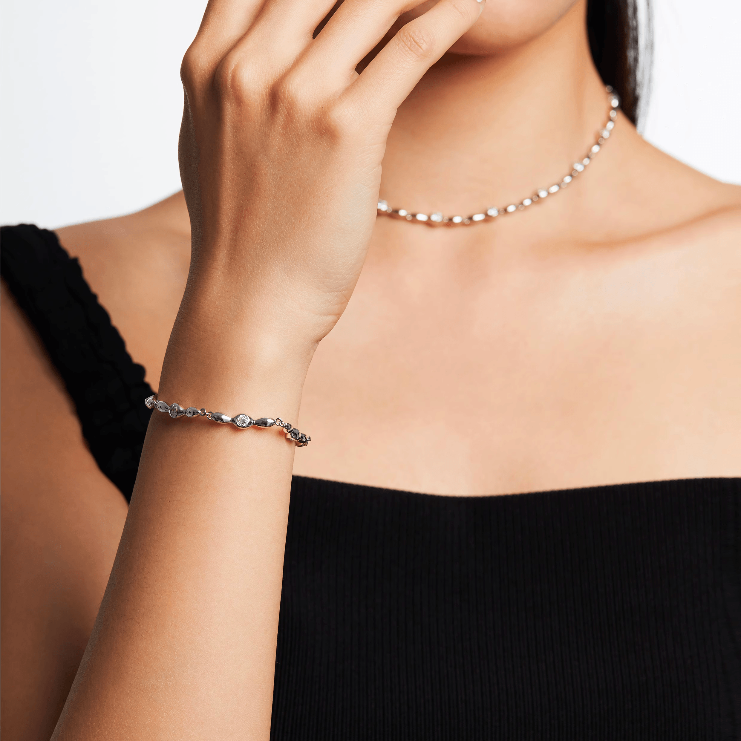 Crystal Eyes Stitching Simple Clavicle Chain Bracelet - Uniqvibe