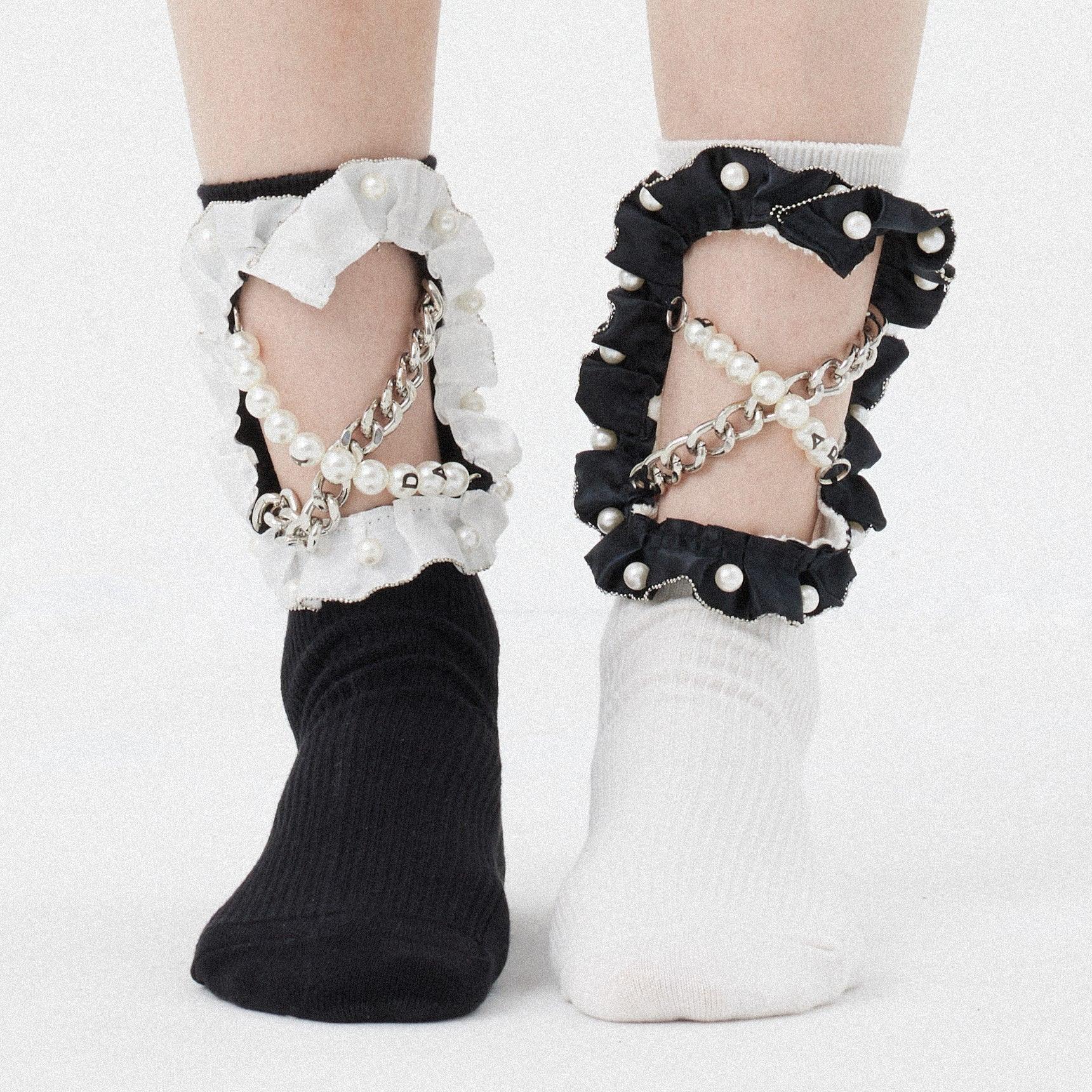 Pearl Chain Ruffle Black And White Short Socks - Uniqvibe