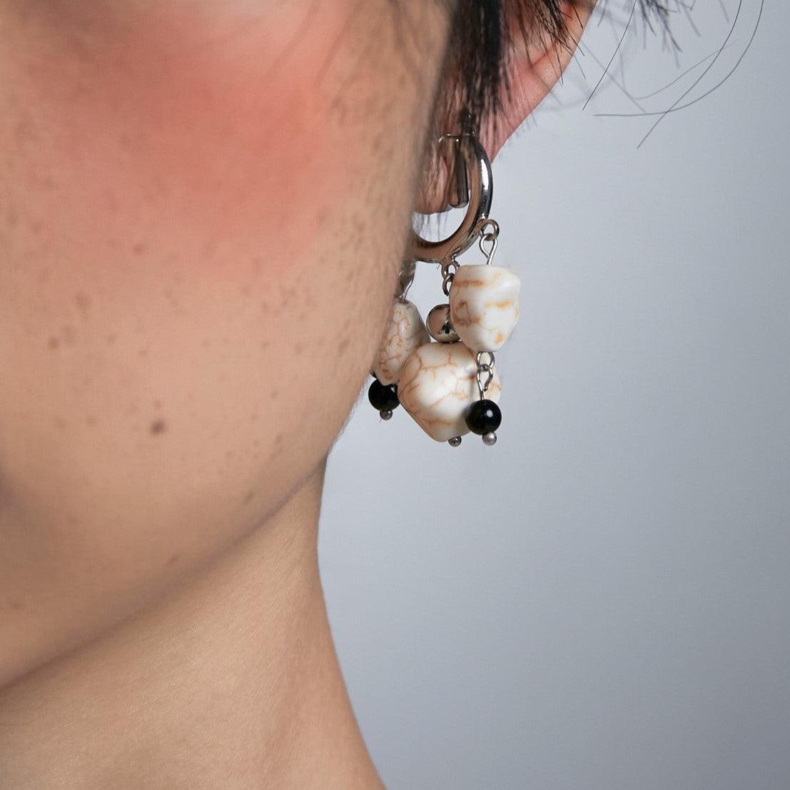 Irregular Skeleton Pearl Earrings - Uniqvibe